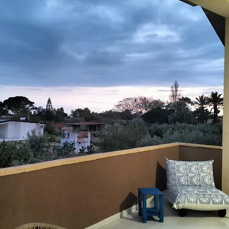 בית נופש Casa Di Cetty בוטרה